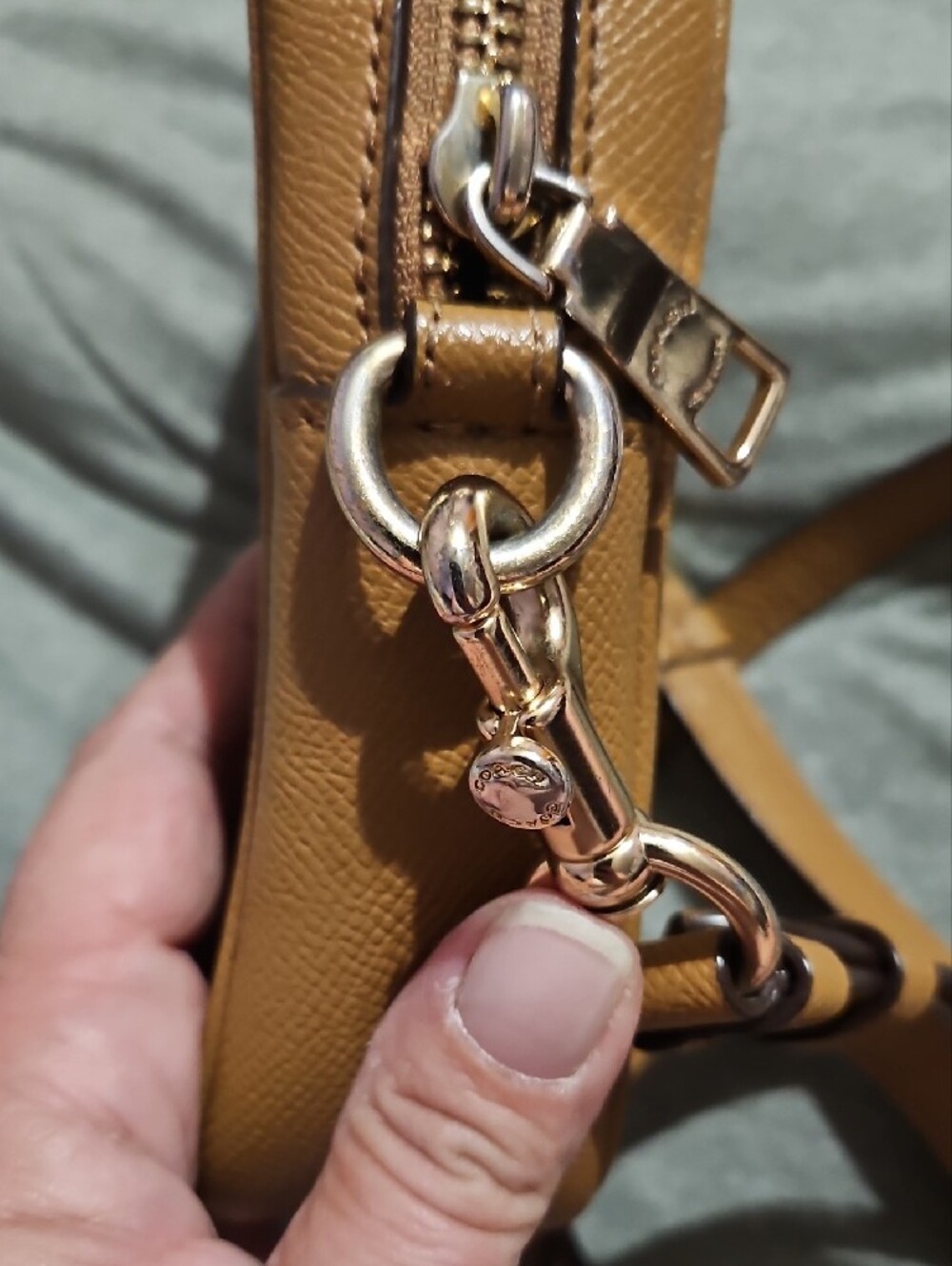 Coach Caramel Pebbled Leather Crossbody Bag with Gold Hardware (F80589) - Picture 7 of 13